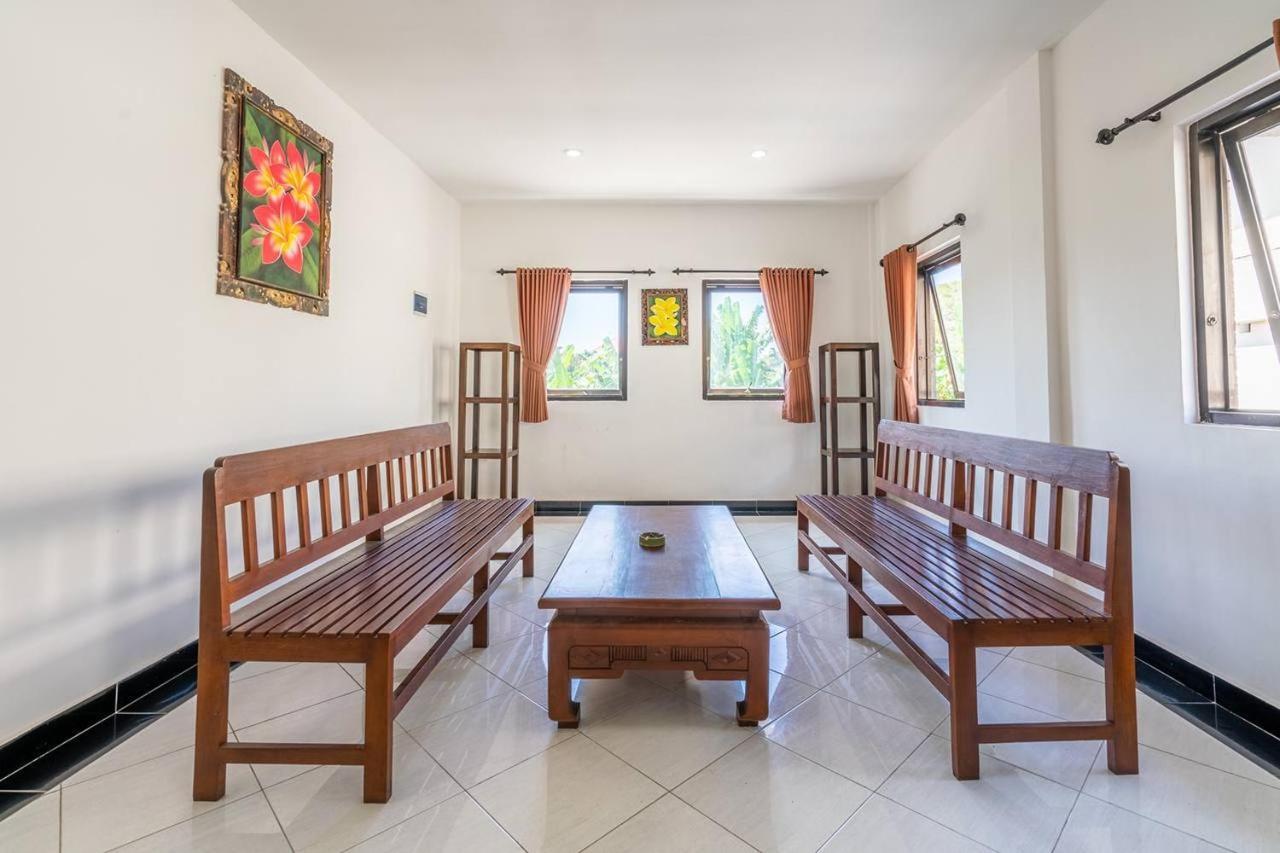 Ganandra Stay Denpasar ภายนอก รูปภาพ